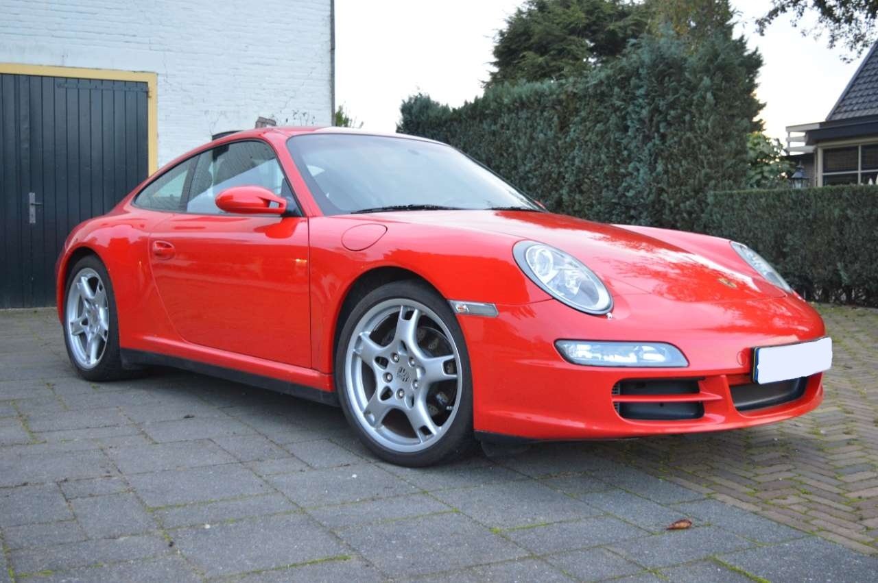 Porsche Carrera S 911 COUPE SPORT