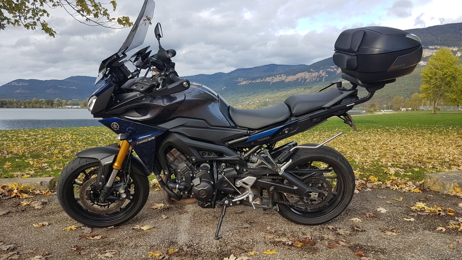 YAMAHA 850 MT-09 TRACER